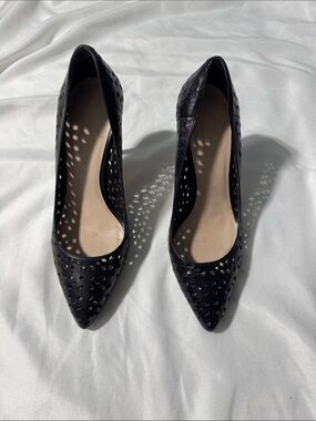 Club Monaco Leather Heels EU 36 / US 6 | Black Perforated Pointed Toe | 3” Heel